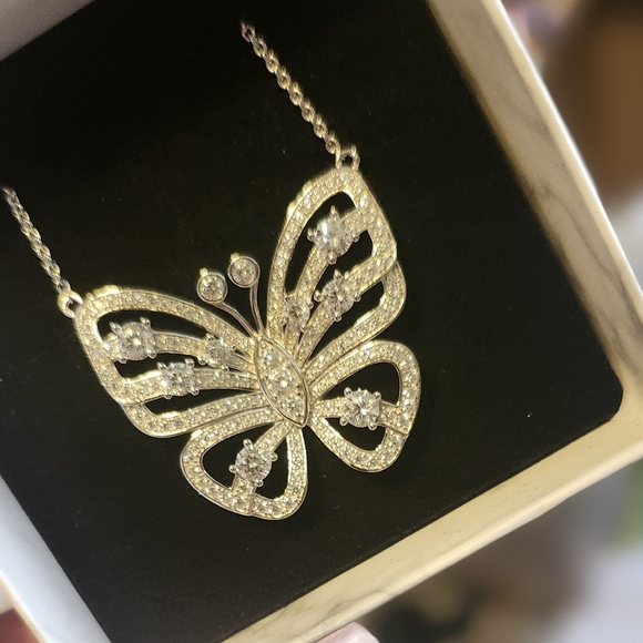 CERTIFIED 3.33 Carat VVS1 D EX MARIAH BUTTERFLY Moissanite Diamond NECKLACE *NEW - Picture 7 of 16